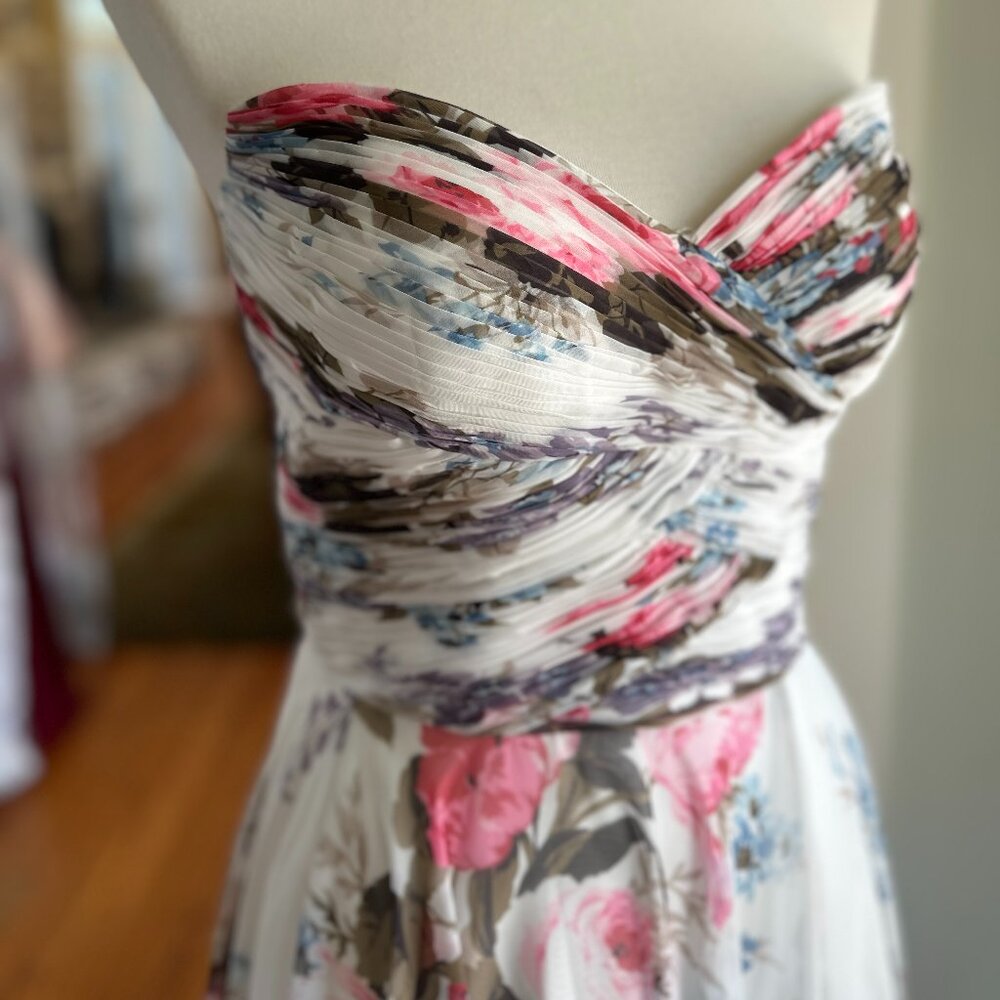 Sherri Hill Strapless Floral Chiffon Gown - Ruched Bodice & High Slit - Size 4 - Picture 4 of 11